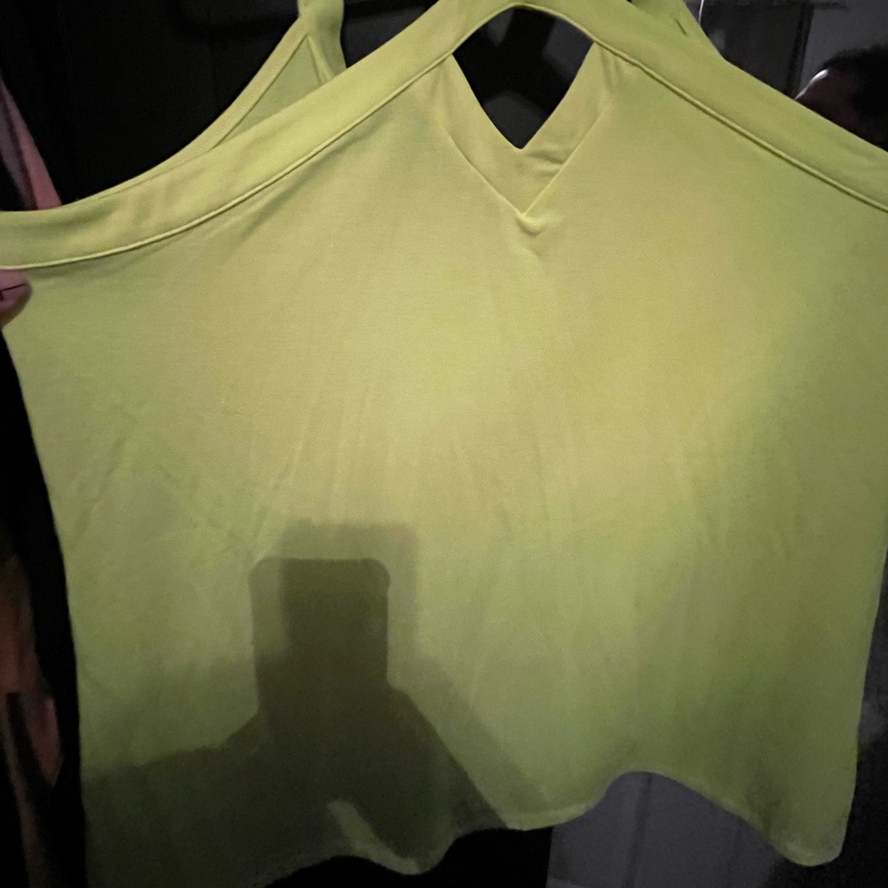 Torrid Halter Foxy collection neon yellow size 3 - New with Tags - Picture 2 of 4